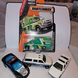 MATCHBOX set Of 4 Public Service Vechiles, Police, K9, Security & NIB  Medic